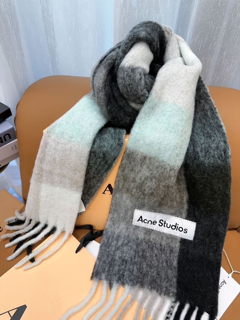 Acne Scarf